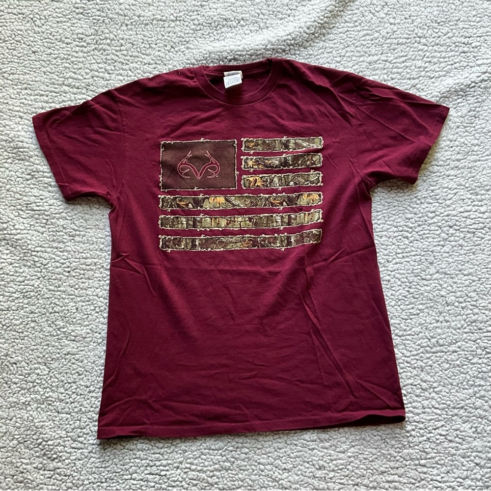 Maroon t-shirt